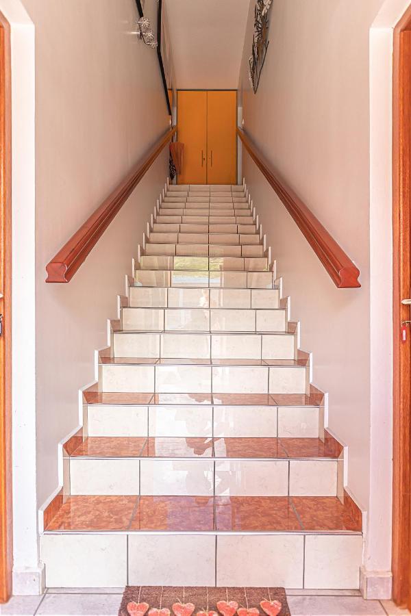 Villa Dalhia Пуэнт-Нуар Экстерьер фото